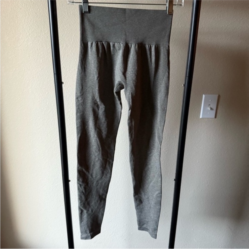 NVGTN Women's Leggings